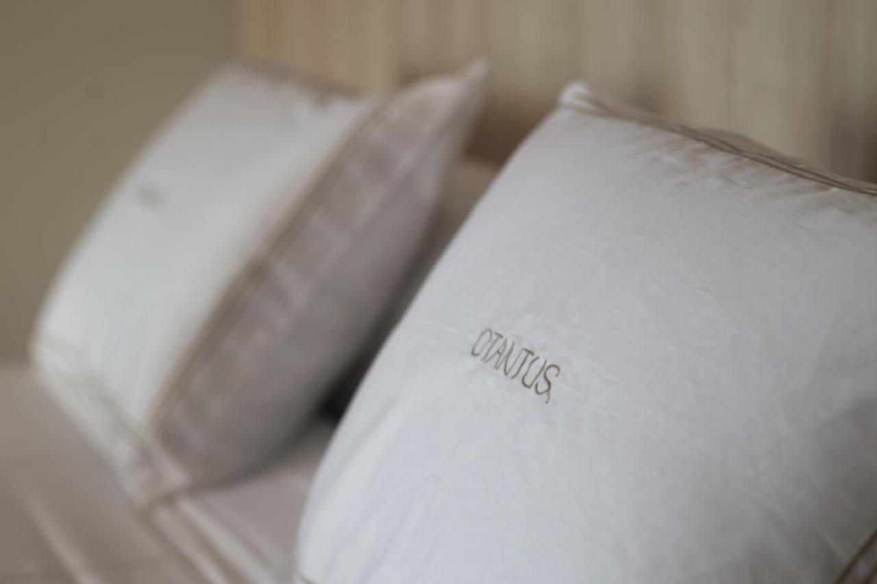 Otantus Hotel Muros Luaran gambar